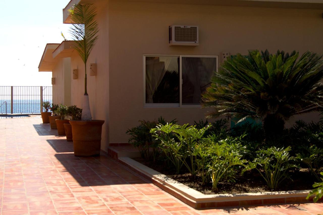 Bungalows Las Arenas San Patricio Melaque Kültér fotó