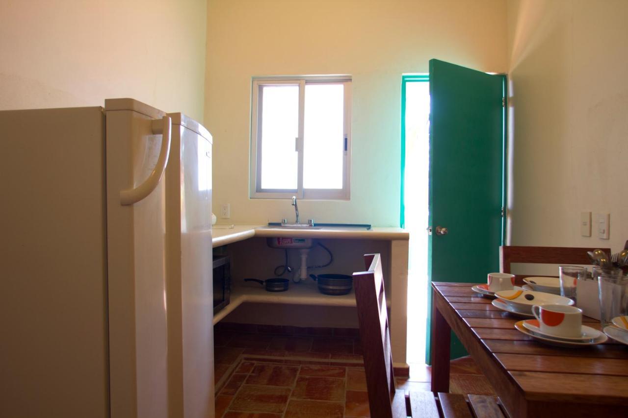 Bungalows Las Arenas San Patricio Melaque Kültér fotó
