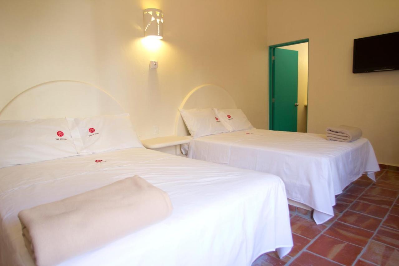 Bungalows Las Arenas San Patricio Melaque Kültér fotó