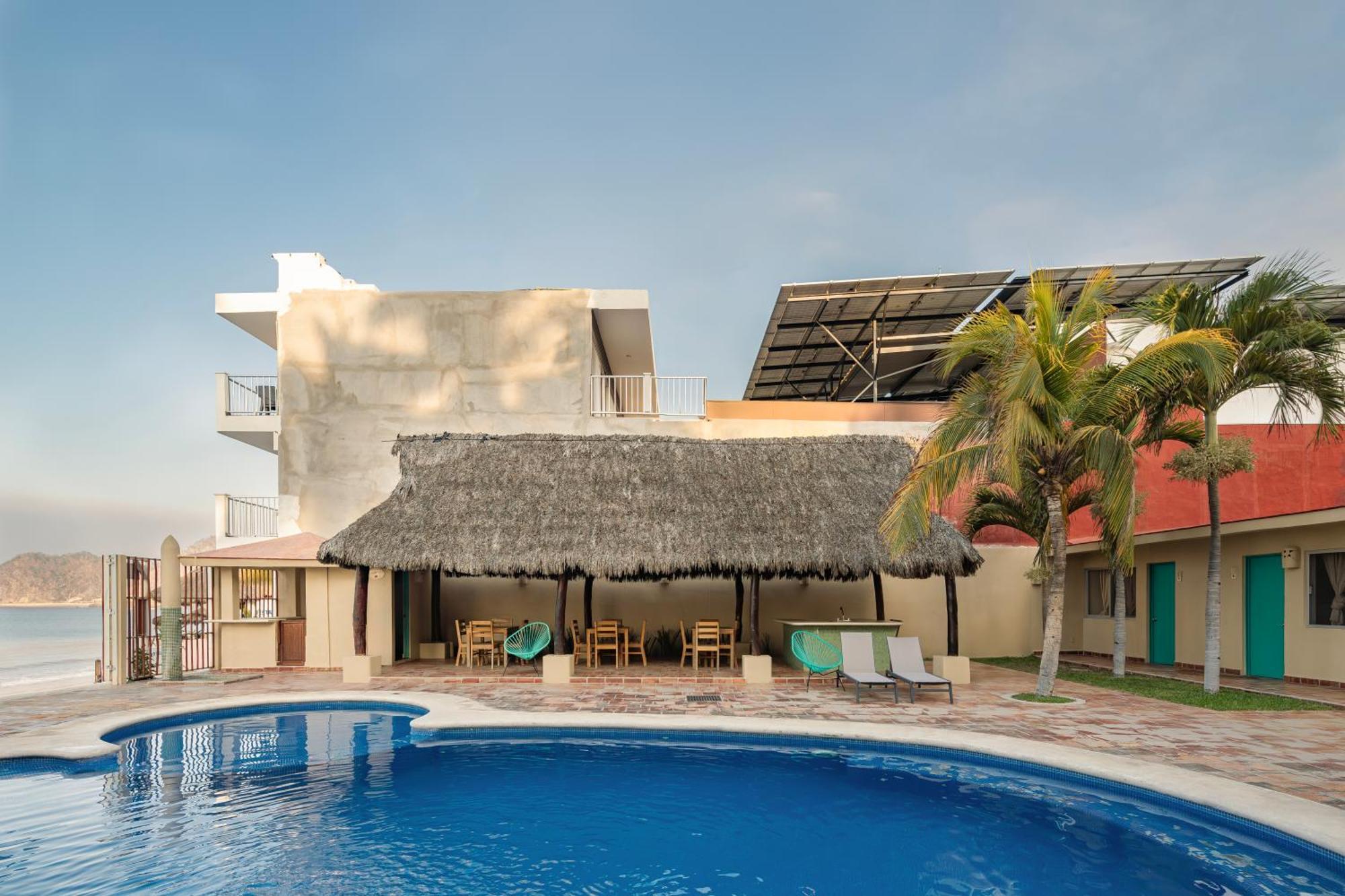 Bungalows Las Arenas San Patricio Melaque Kültér fotó